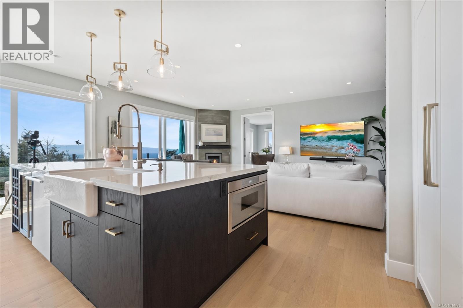  7470 Thornton Heights, Sooke