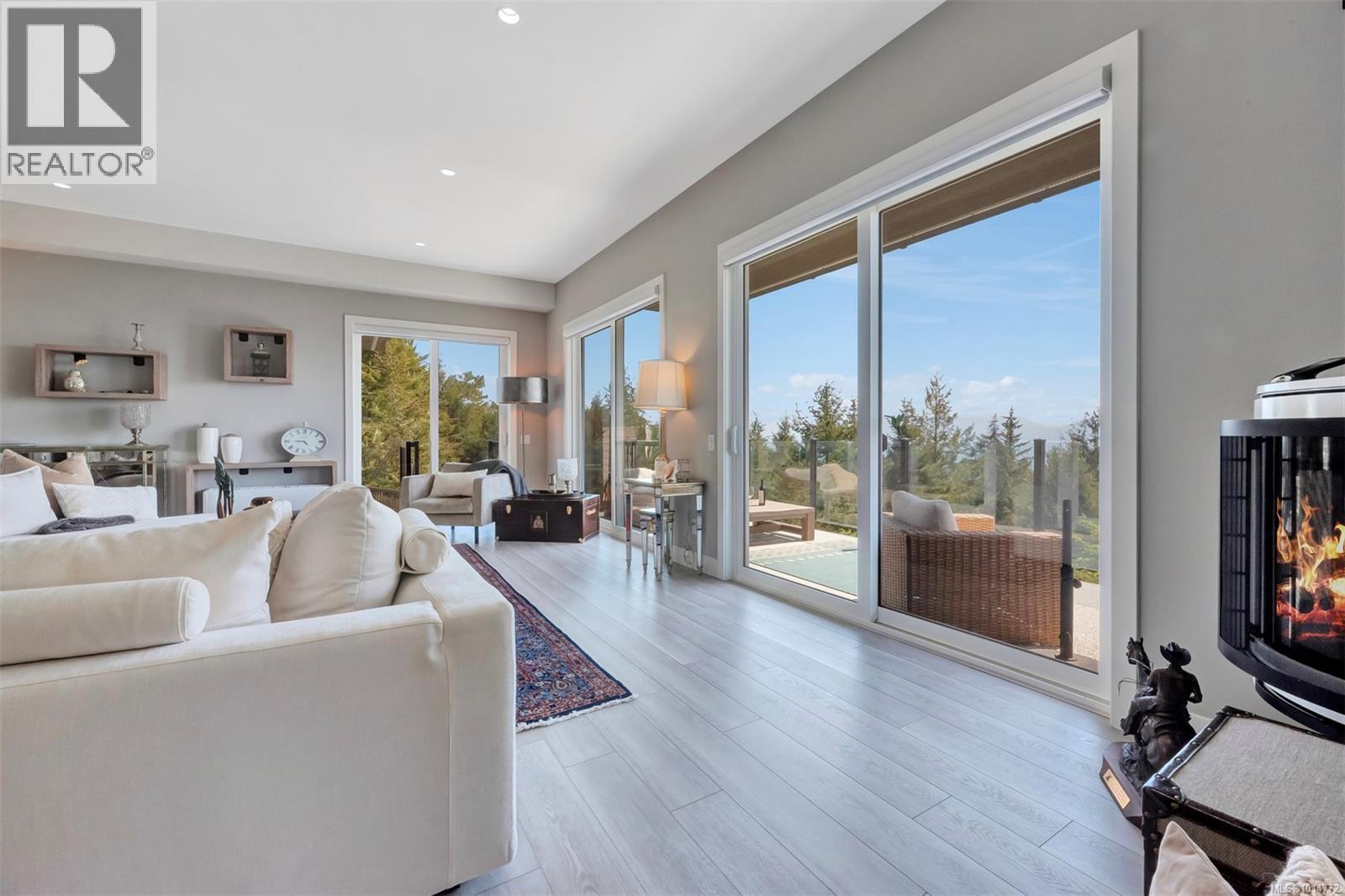  7470 Thornton Heights, Sooke