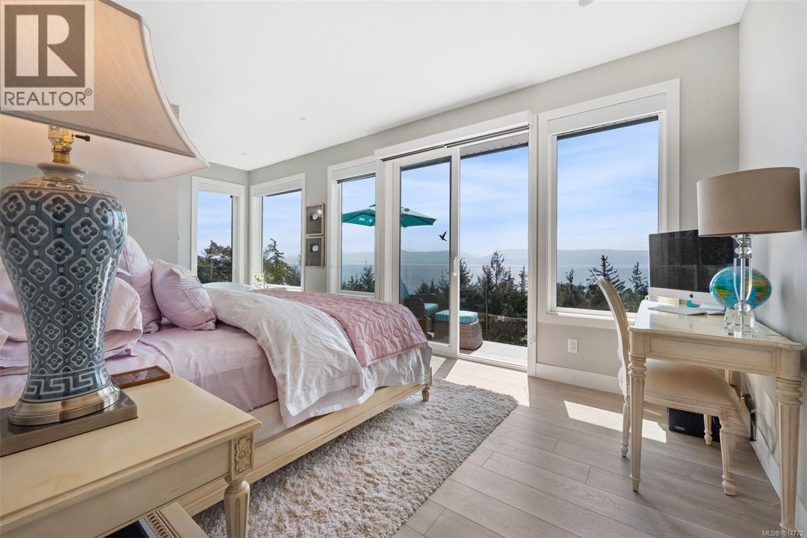  7470 Thornton Heights, Sooke