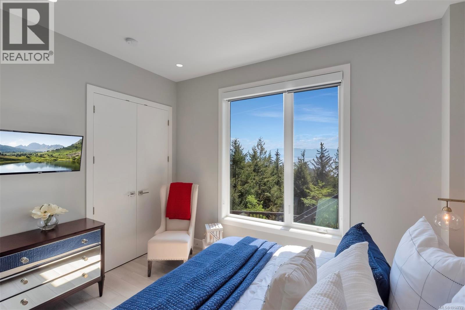  7470 Thornton Heights, Sooke