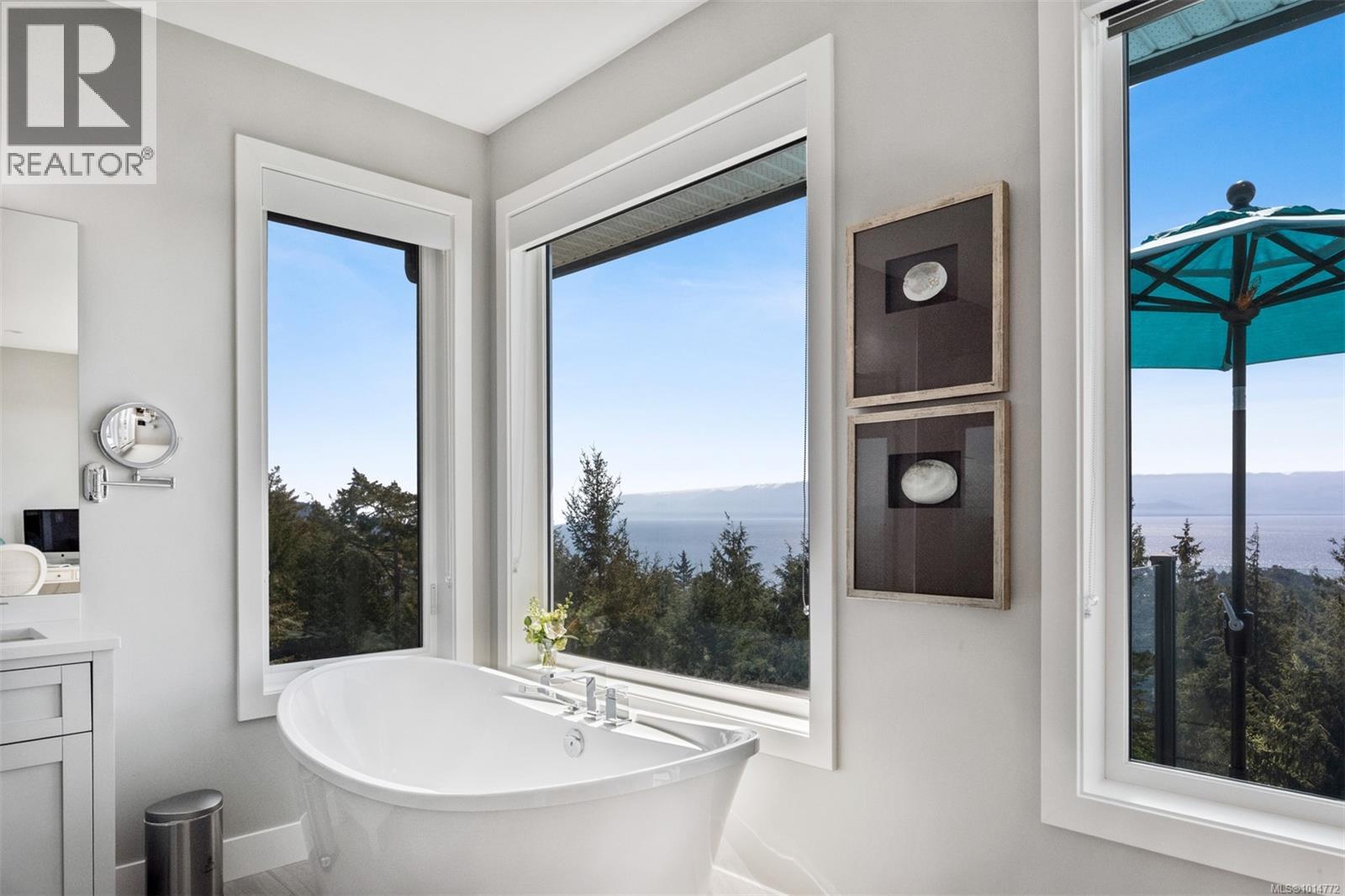  7470 Thornton Heights, Sooke