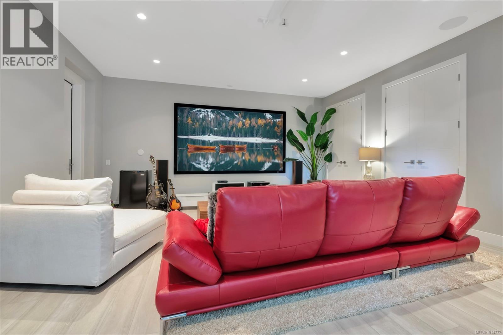  7470 Thornton Heights, Sooke