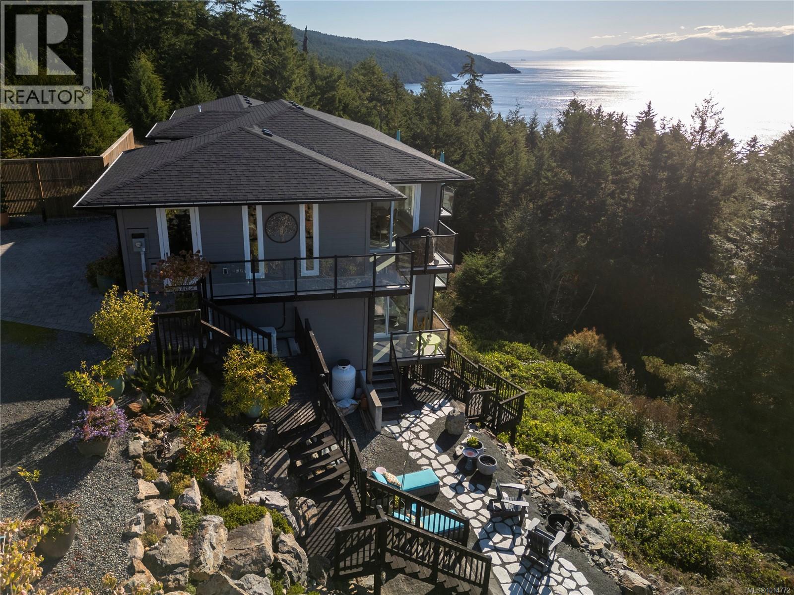  7470 Thornton Heights, Sooke