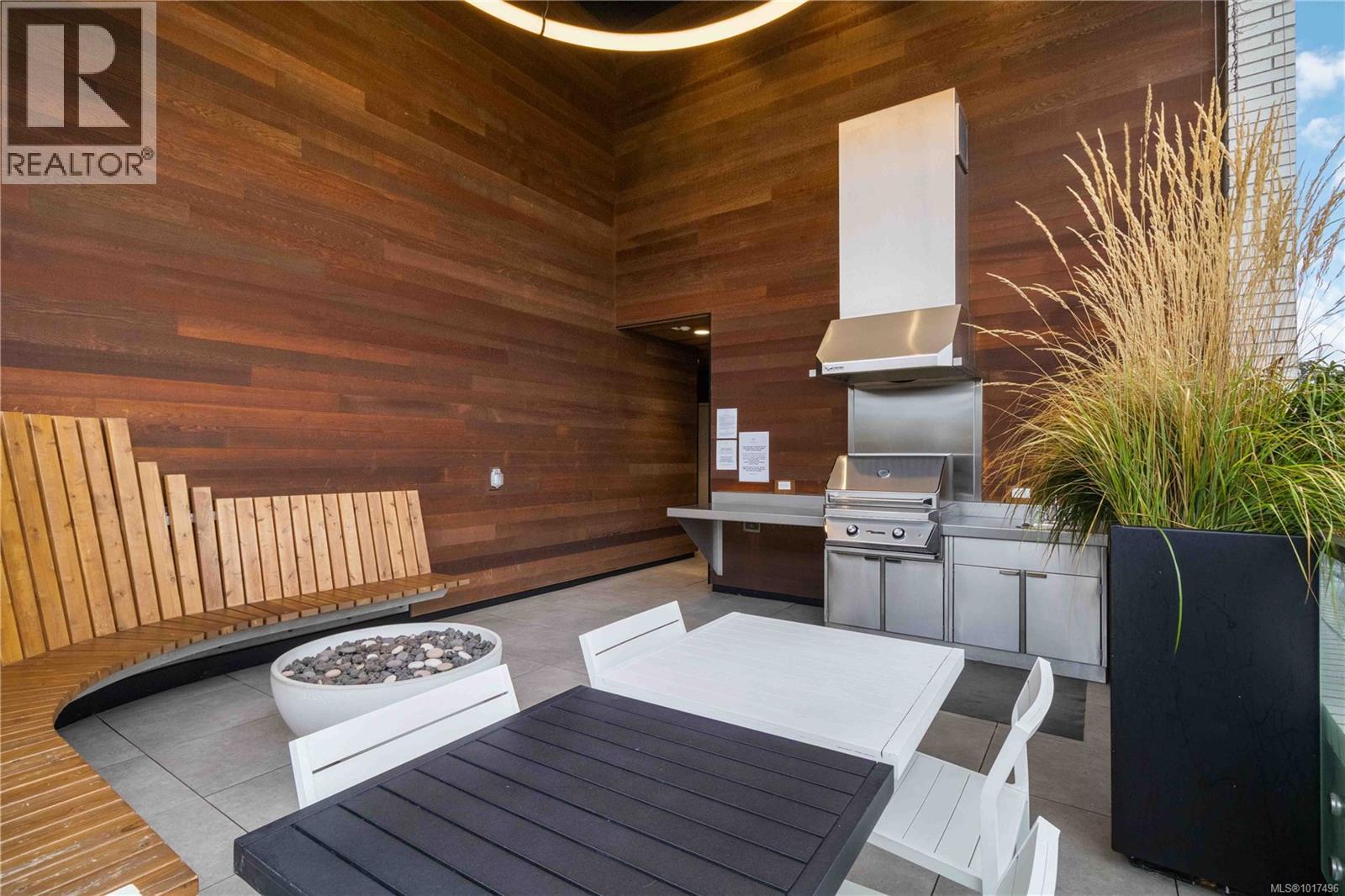 409 1033 Cook Street, Victoria