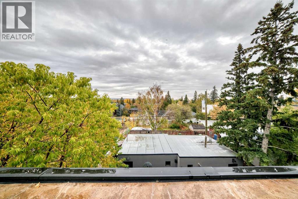 Single Family House for Sale in   Avenue SW Richmond Calgary 