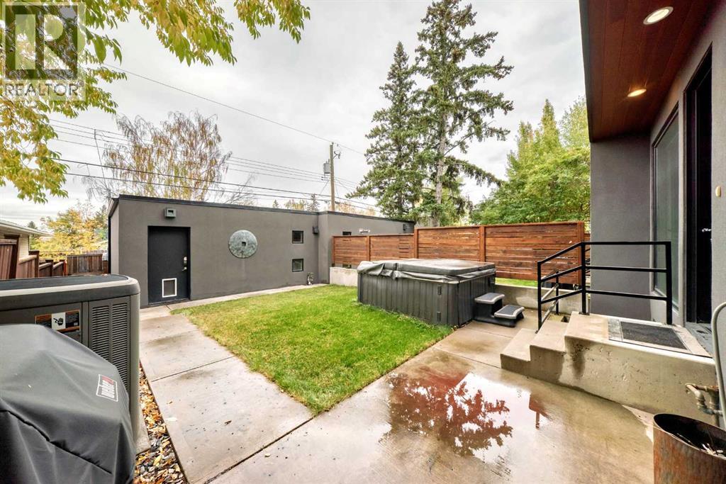Single Family House for Sale in   Avenue SW Richmond Calgary 