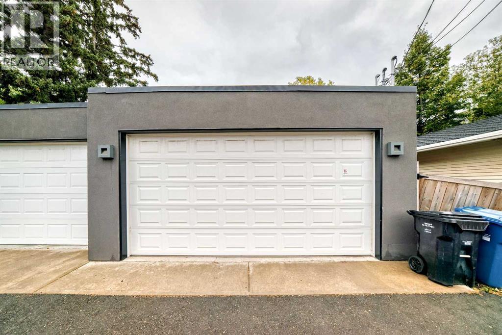 Single Family House for Sale in   Avenue SW Richmond Calgary 