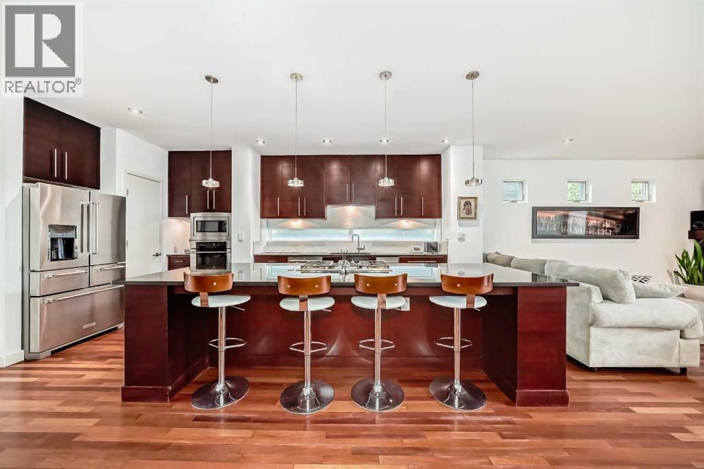Single Family House for Sale in   Avenue SW Richmond Calgary 