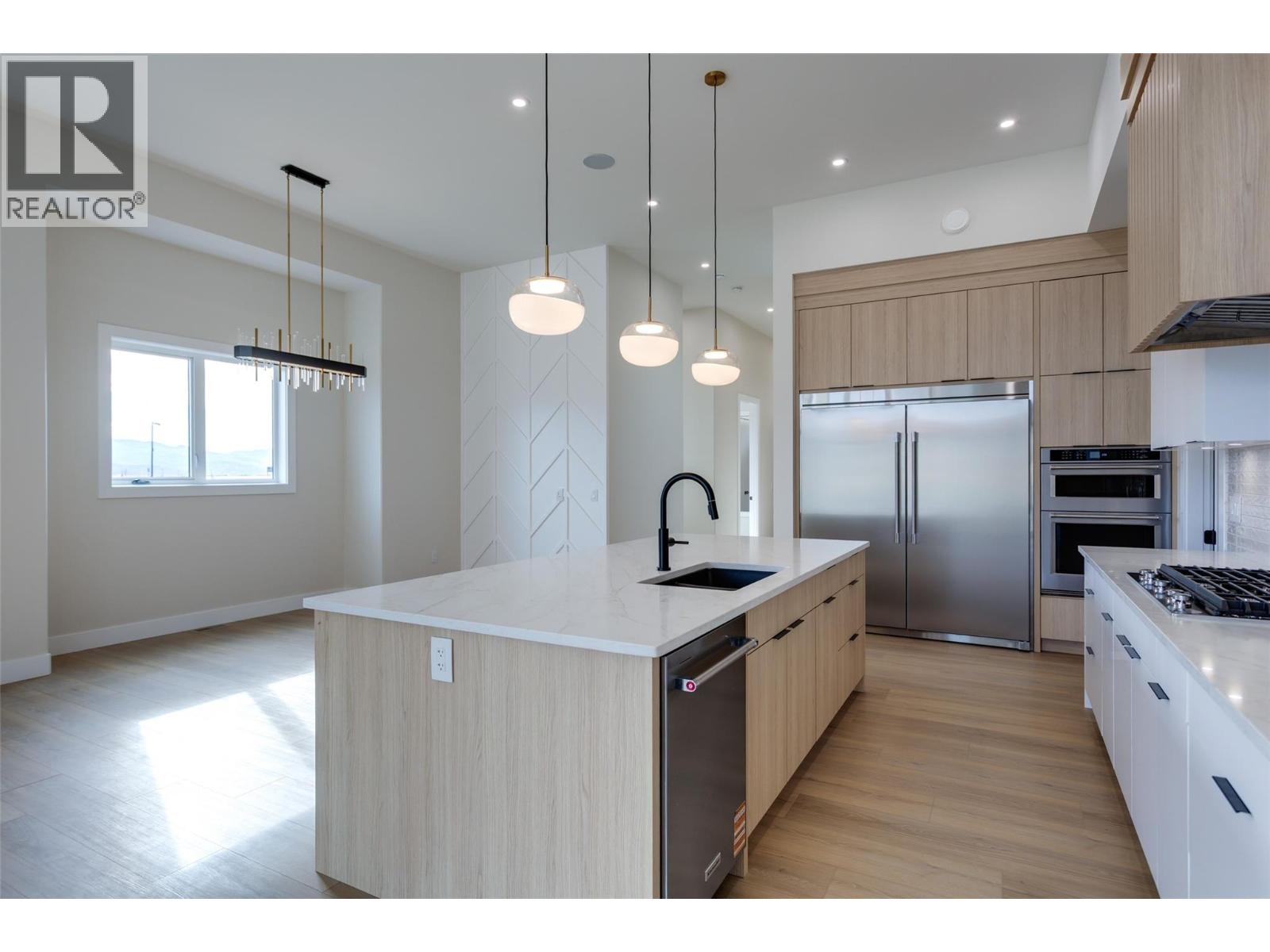  1123 Greenock Court, Kelowna