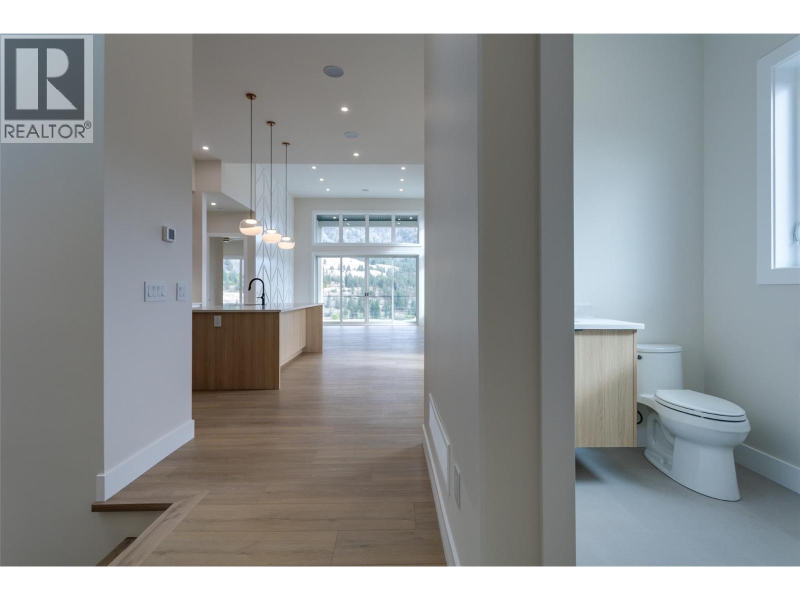  1123 Greenock Court, Kelowna