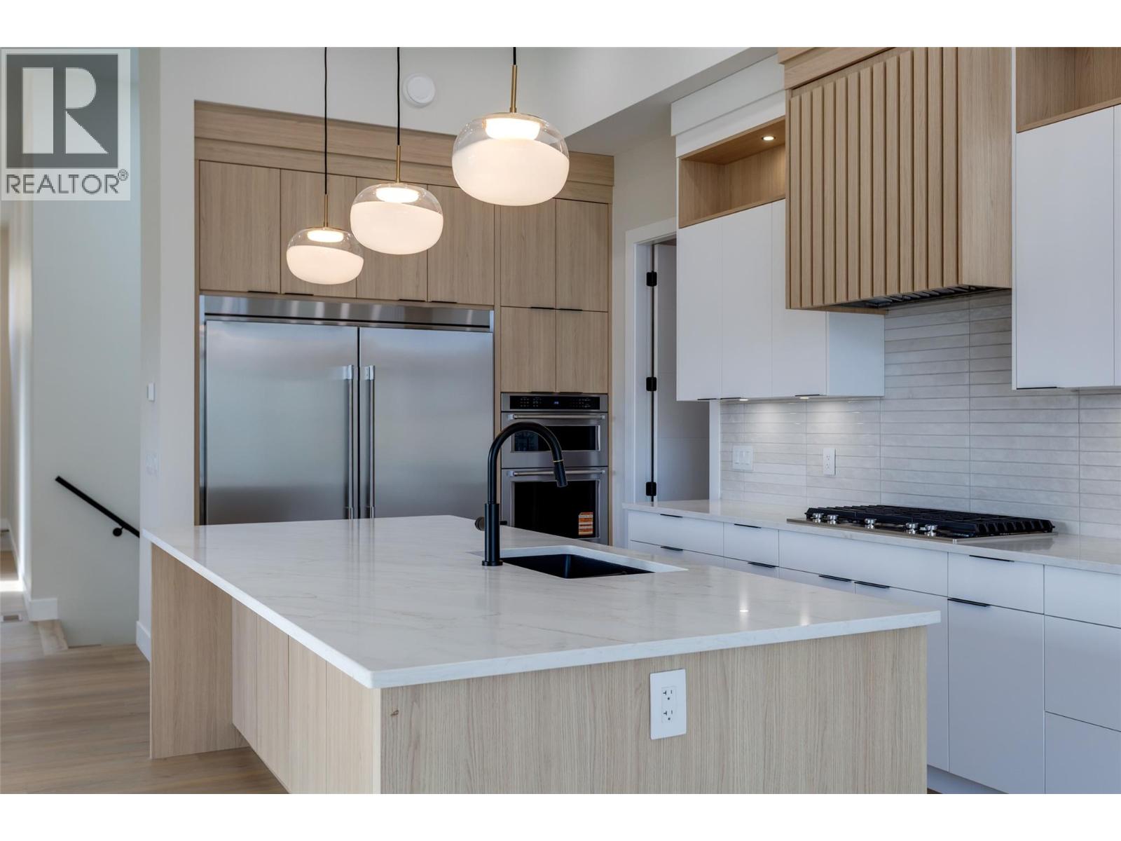  1123 Greenock Court, Kelowna