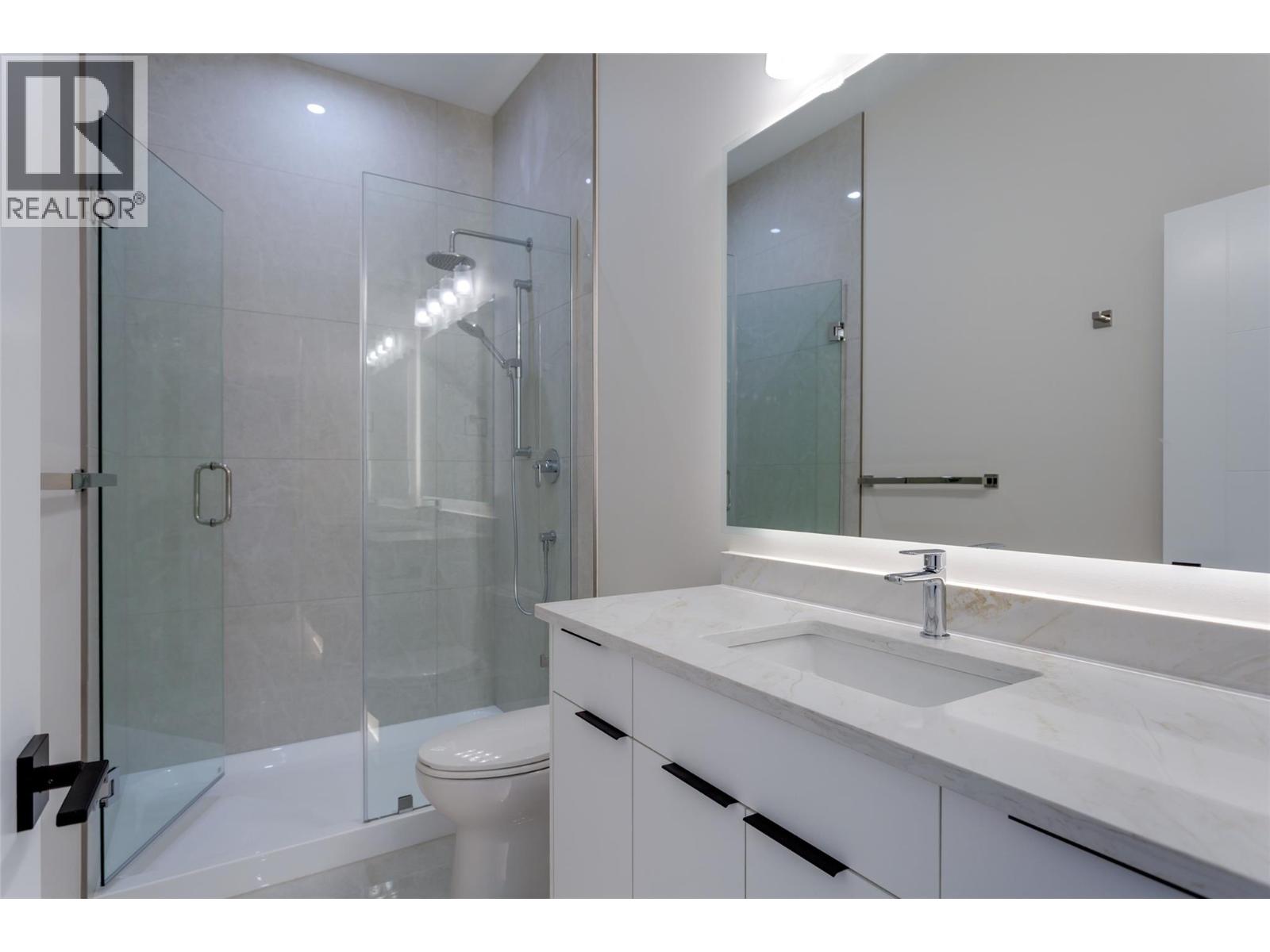  1123 Greenock Court, Kelowna