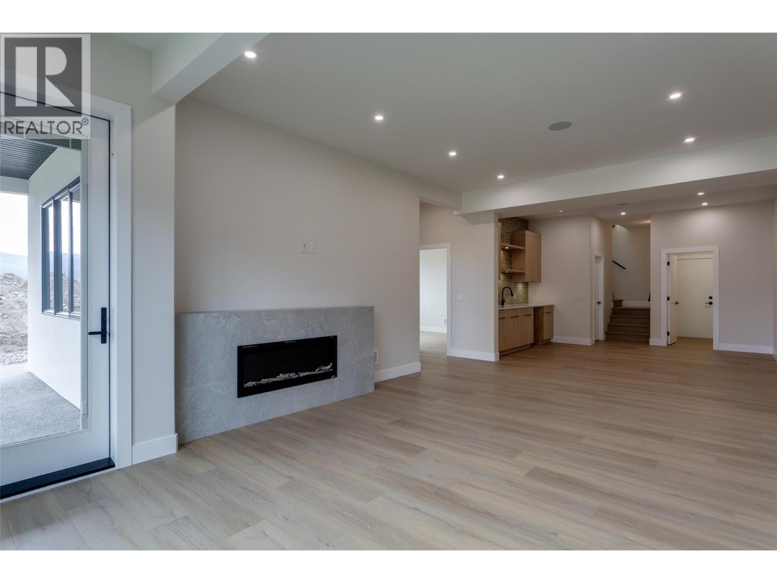  1123 Greenock Court, Kelowna
