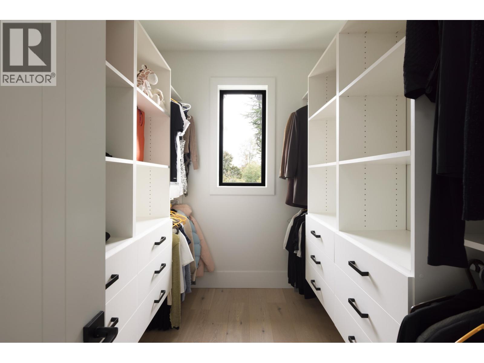 7129 BUFFALO STREET, Burnaby