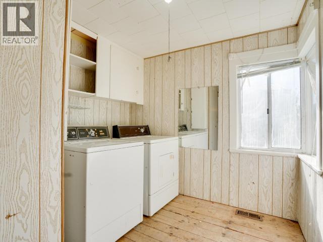6338 JONCAS PLACE, Powell River