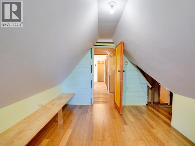 6338 JONCAS PLACE, Powell River
