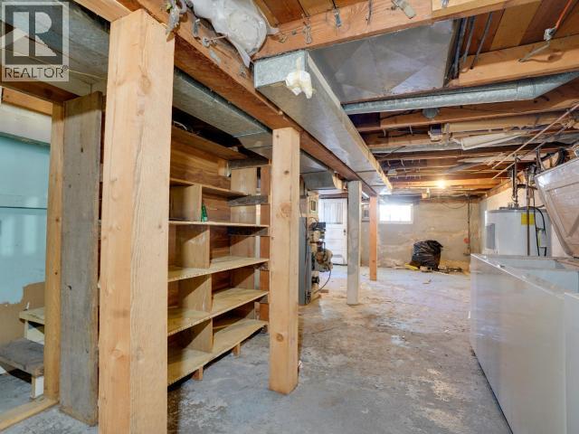 6338 JONCAS PLACE, Powell River