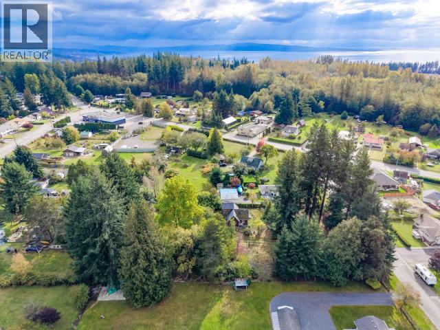 6338 JONCAS PLACE, Powell River