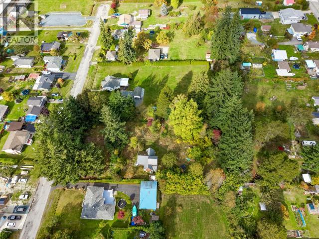 6338 JONCAS PLACE, Powell River