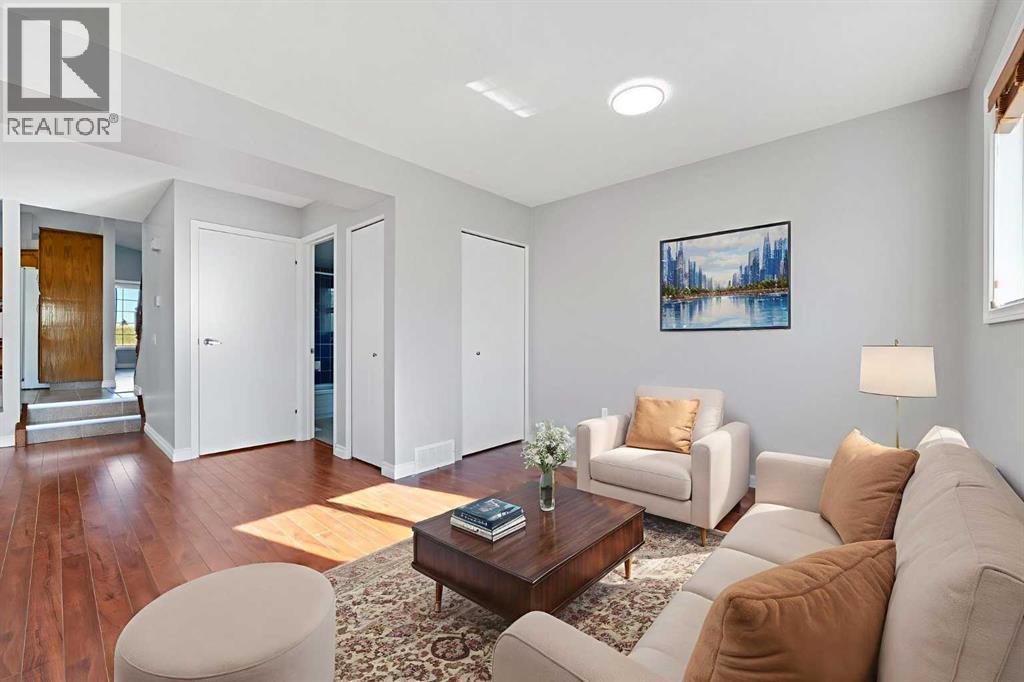 Single Family House for Sale in  Whitworth Way NE Whitehorn Calgary 