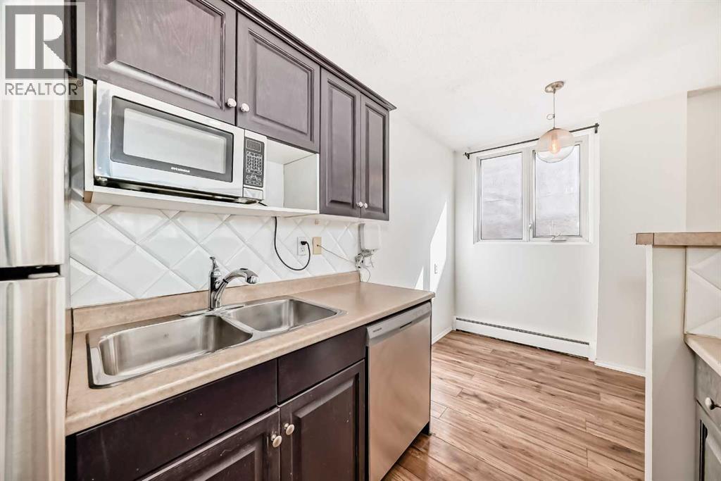 Single Family House for Sale in    Avenue SW Mission Calgary 