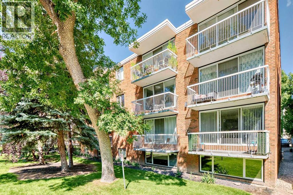 Single Family House for Sale in    Avenue SW Mission Calgary 