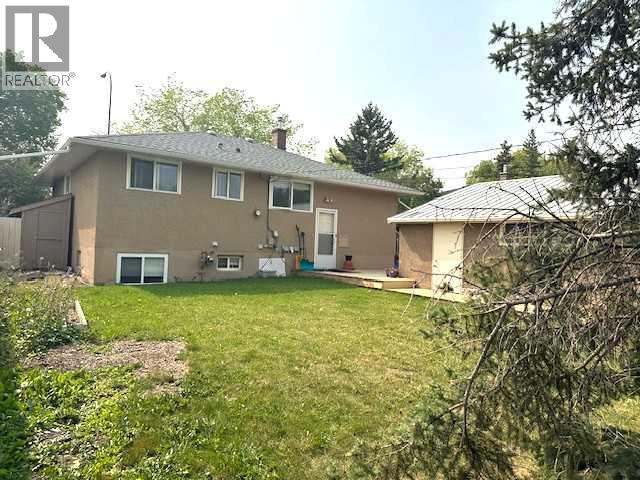 Single Family House Bungalow for Sale in  Worcester Drive SW Wildwood Calgary 