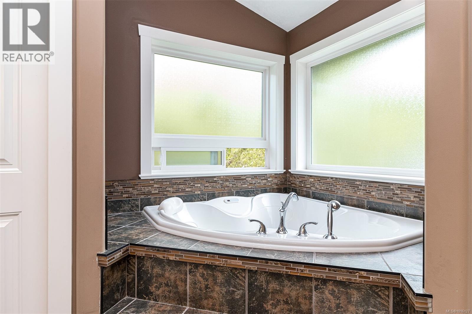 1655 Wyatt's Way, Qualicum Beach