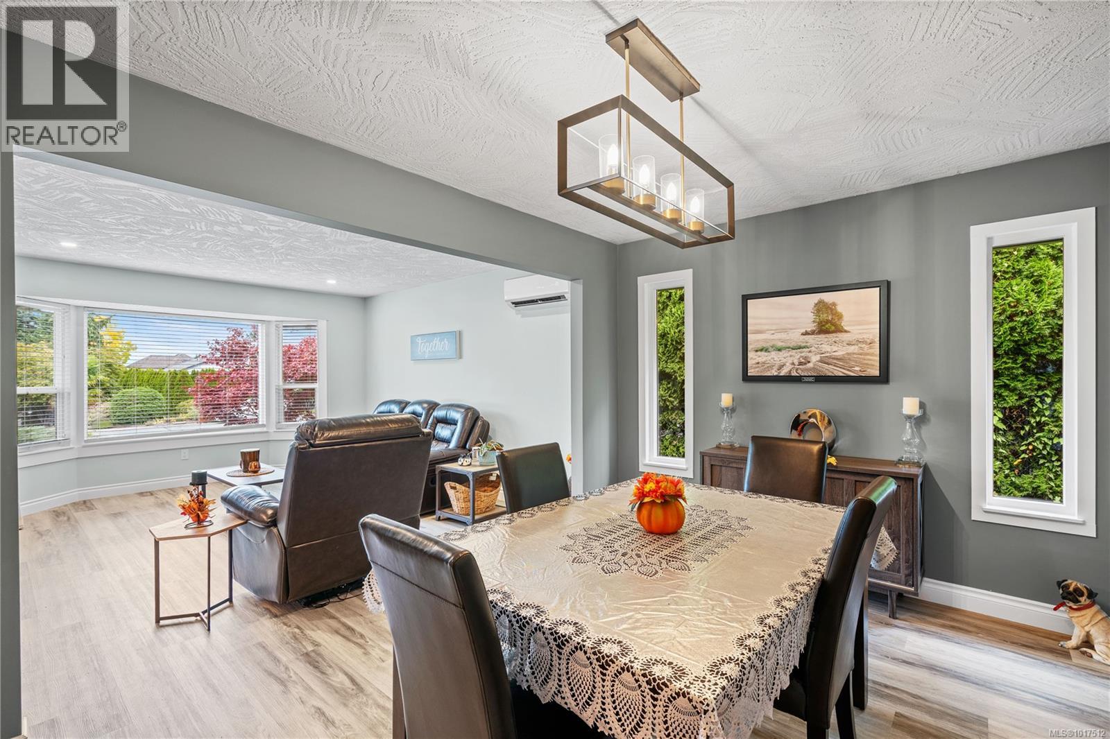  753 De Frane Court, Ladysmith