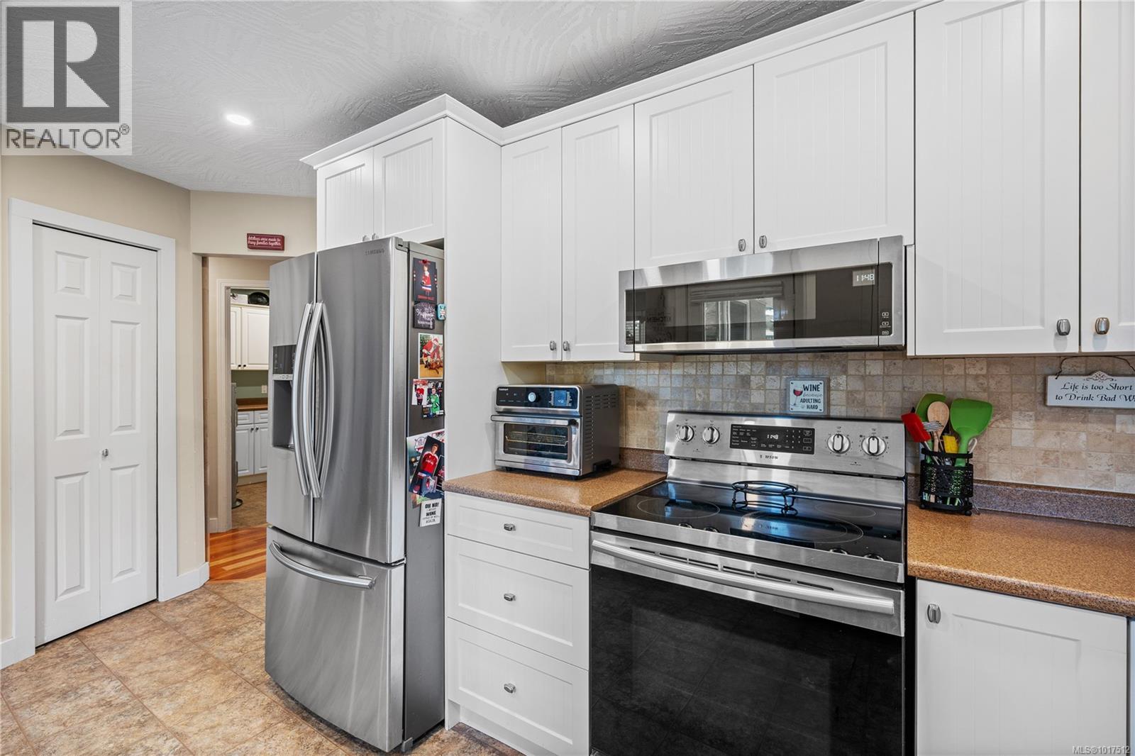  753 De Frane Court, Ladysmith