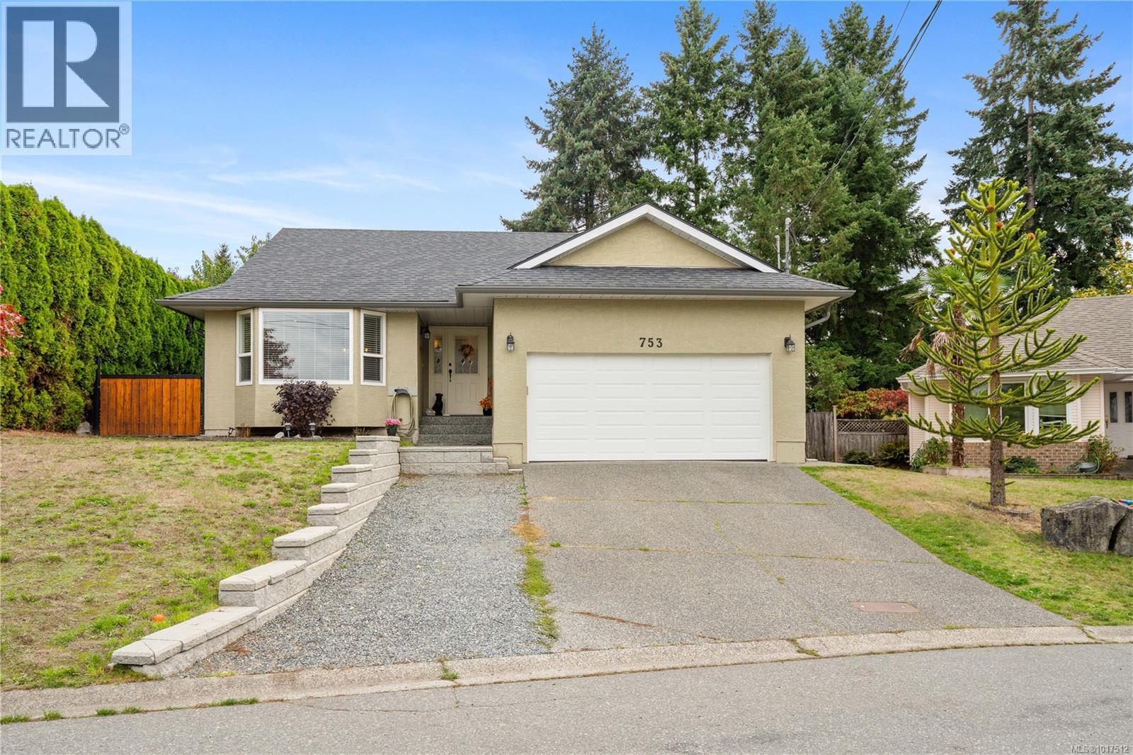  753 De Frane Court, Ladysmith