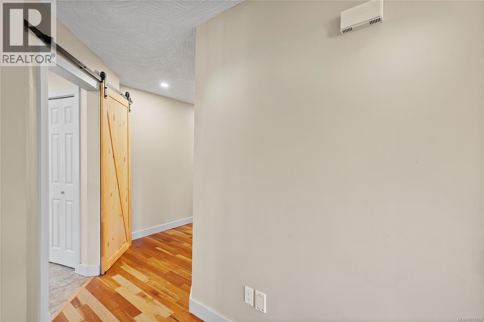  753 De Frane Court, Ladysmith