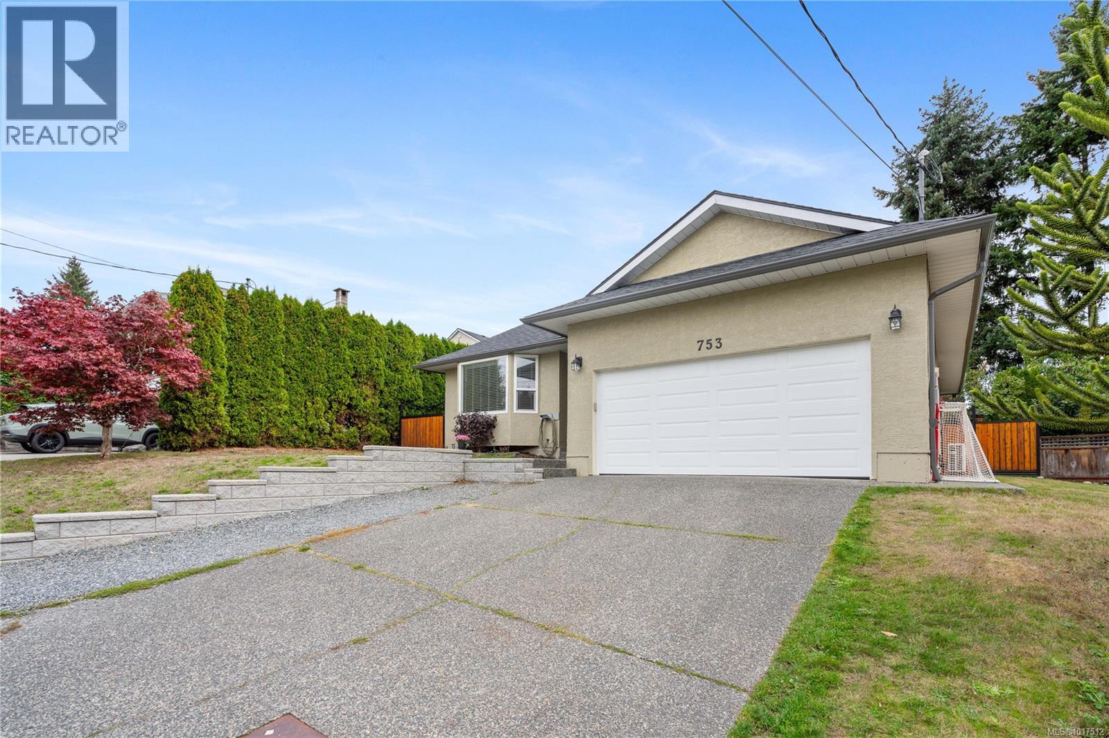  753 De Frane Court, Ladysmith