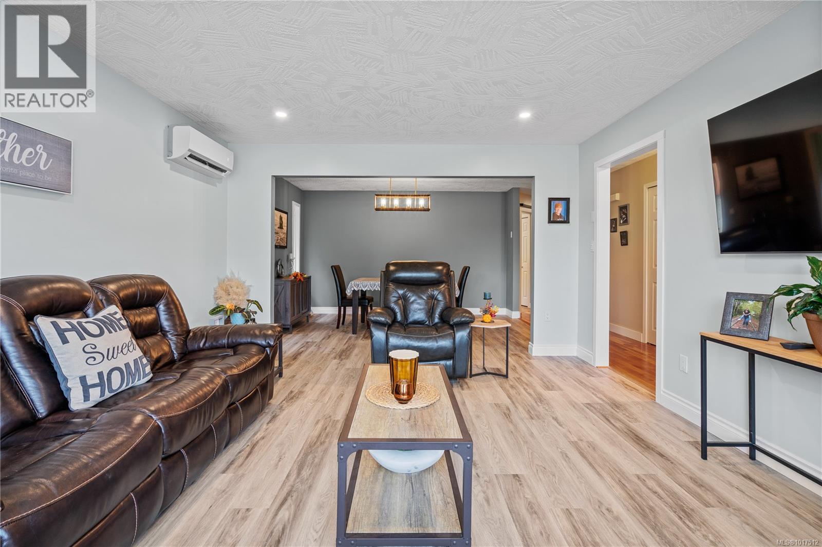  753 De Frane Court, Ladysmith