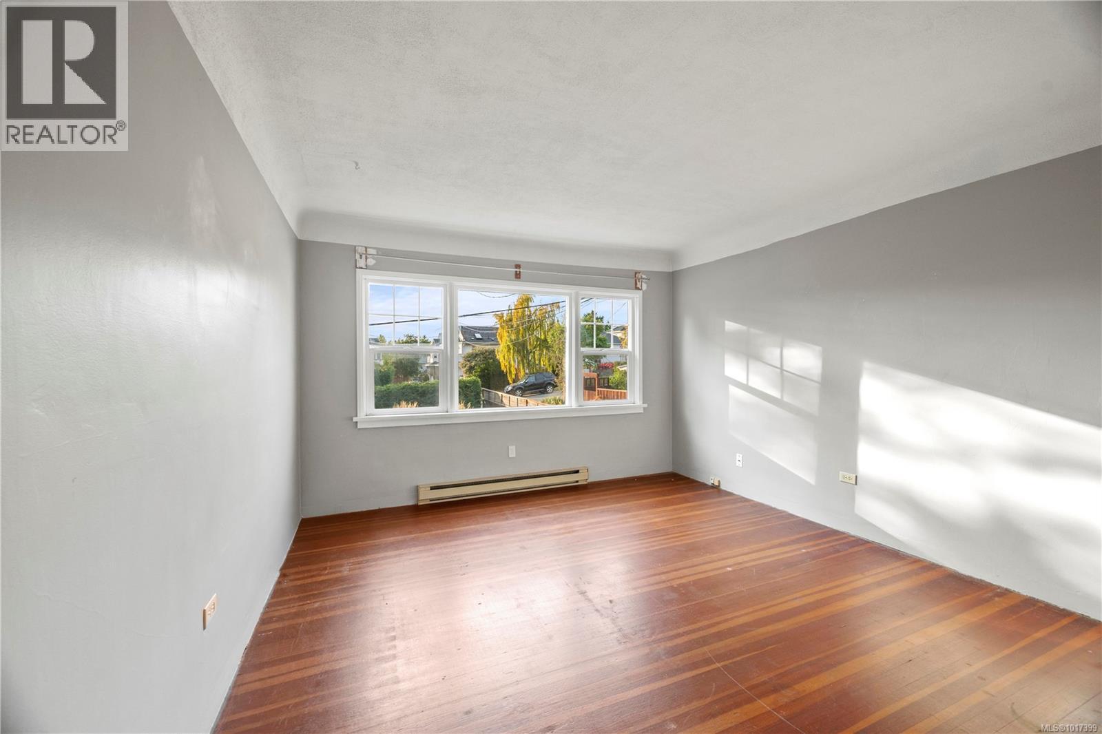  2571 Empire Street, Victoria