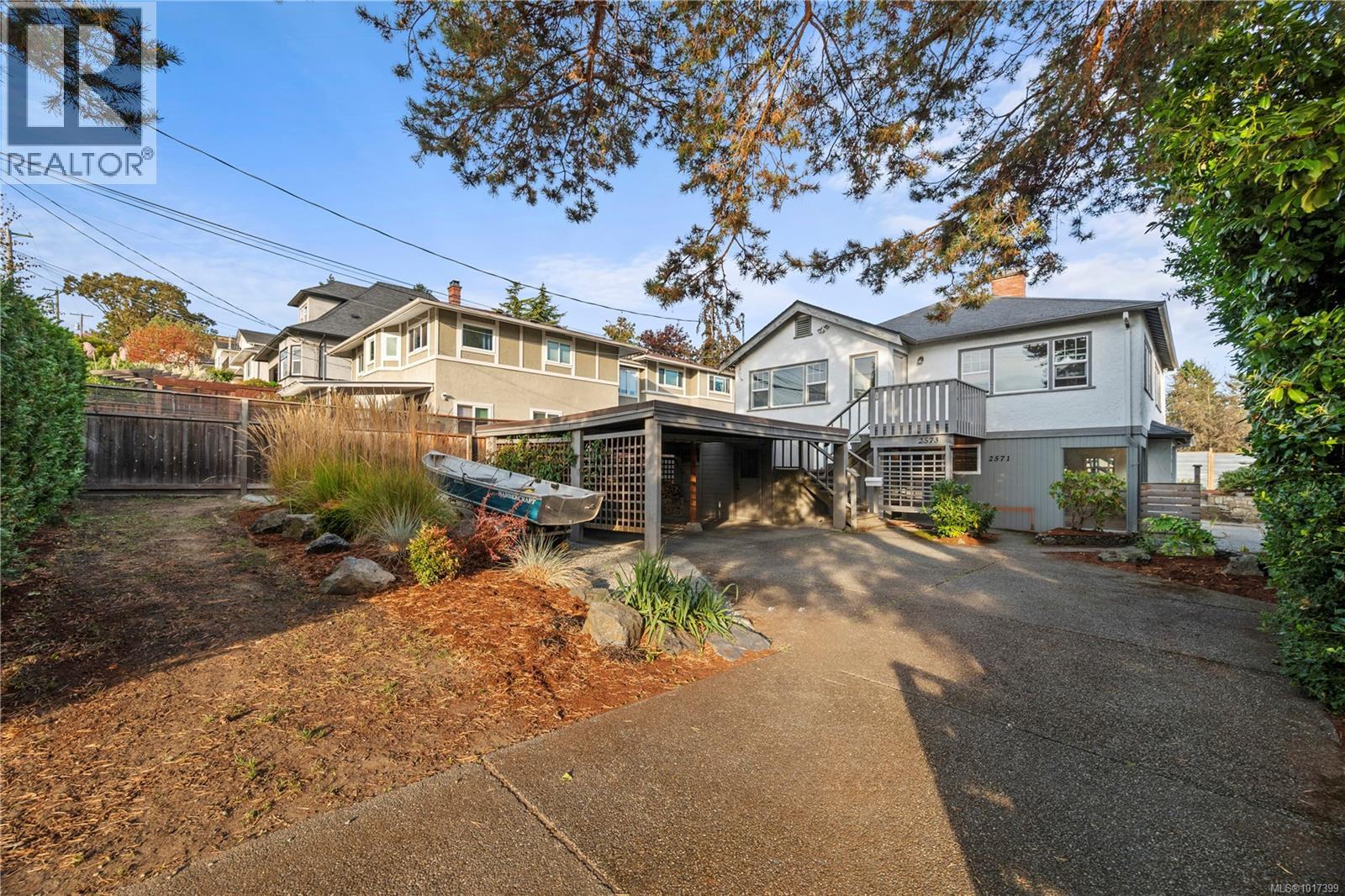  2571 Empire Street, Victoria