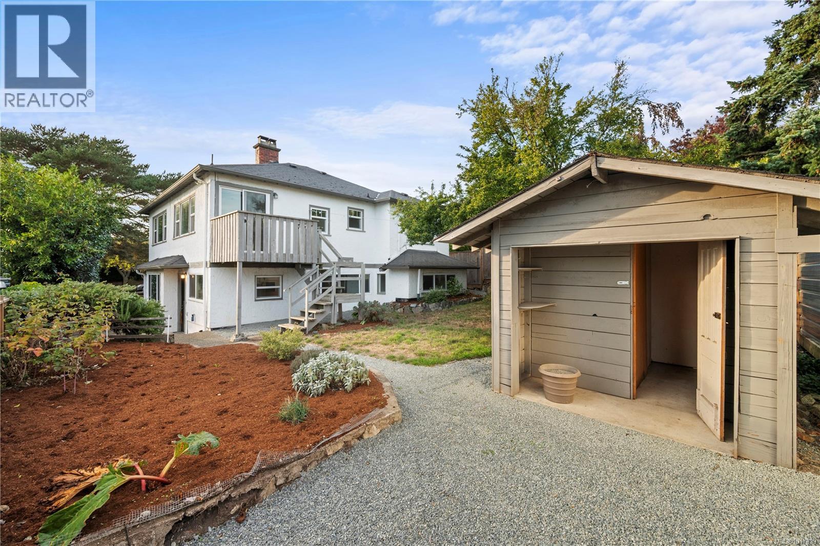  2571 Empire Street, Victoria