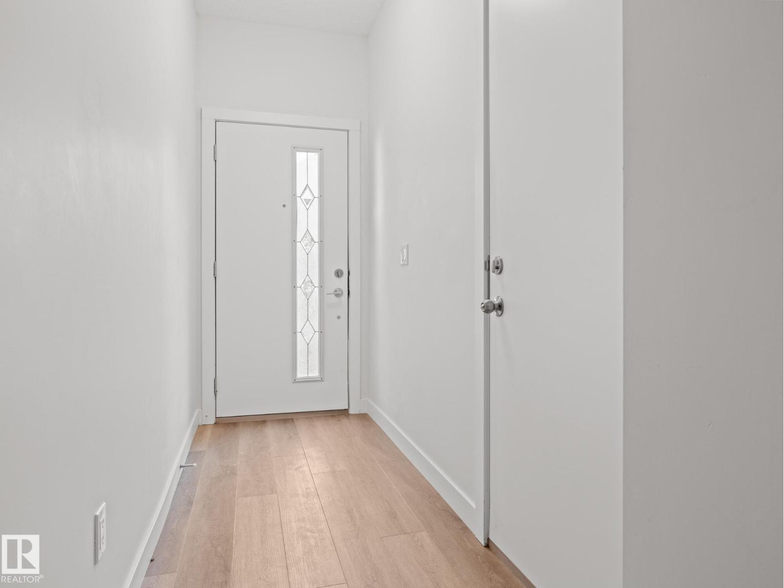 #35 100 JENSEN LAKES BV, St. Albert