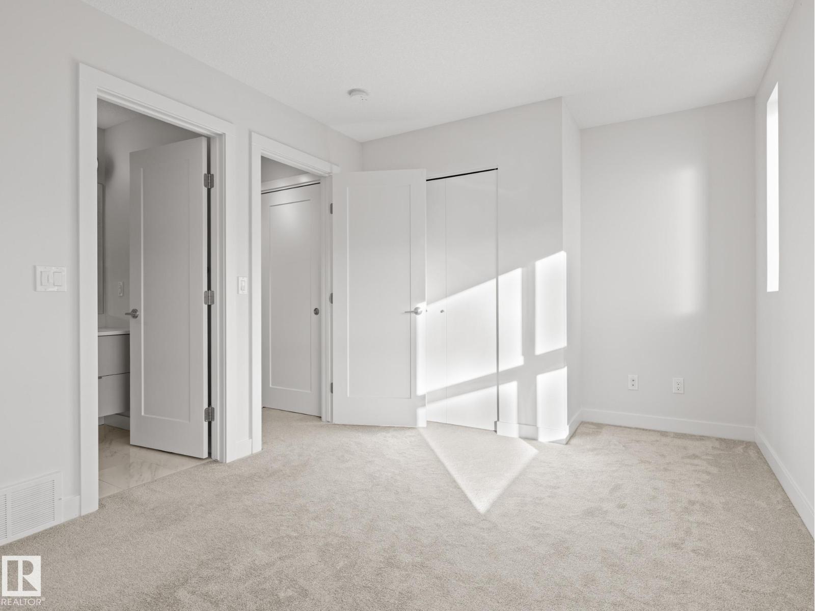 #35 100 JENSEN LAKES BV, St. Albert