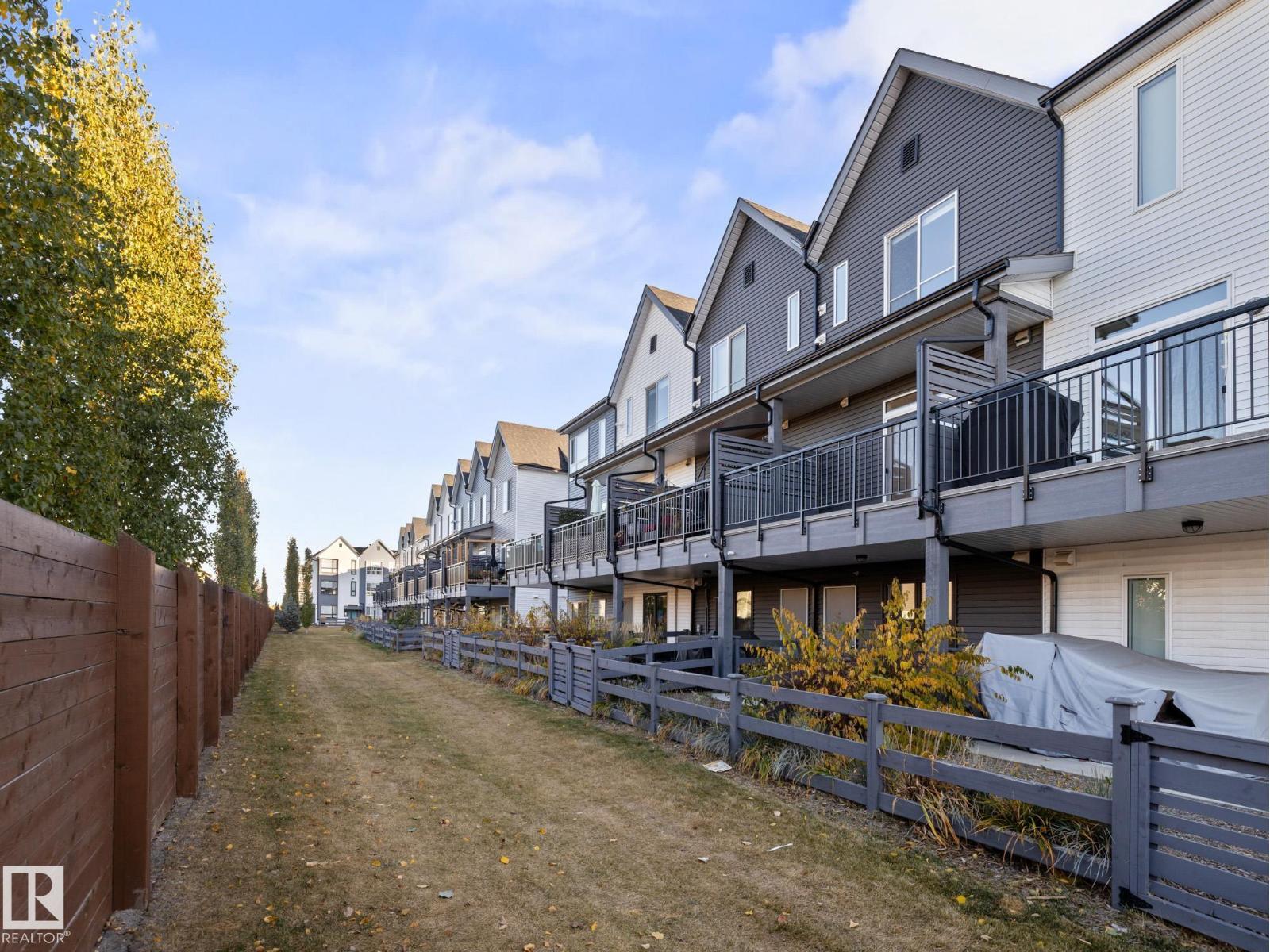 #35 100 JENSEN LAKES BV, St. Albert