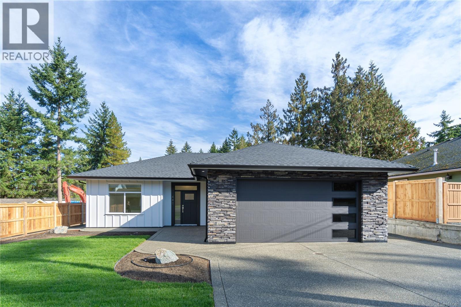 440 Craig St, Parksville