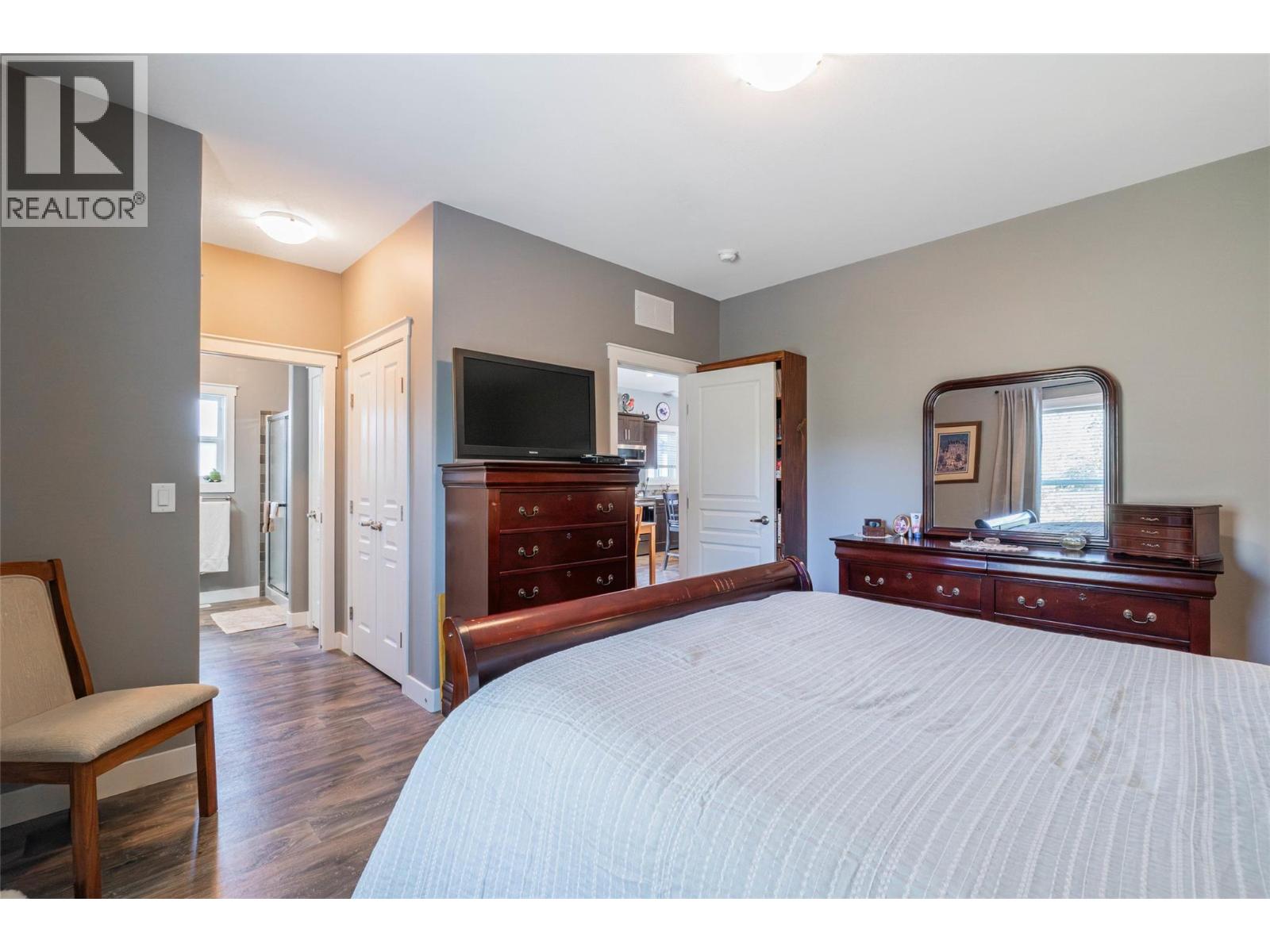 8300 Gallagher Lake Frontage Road Unit# 21, Oliver