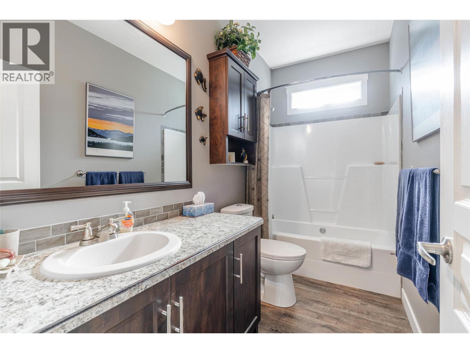 8300 Gallagher Lake Frontage Road Unit# 21, Oliver
