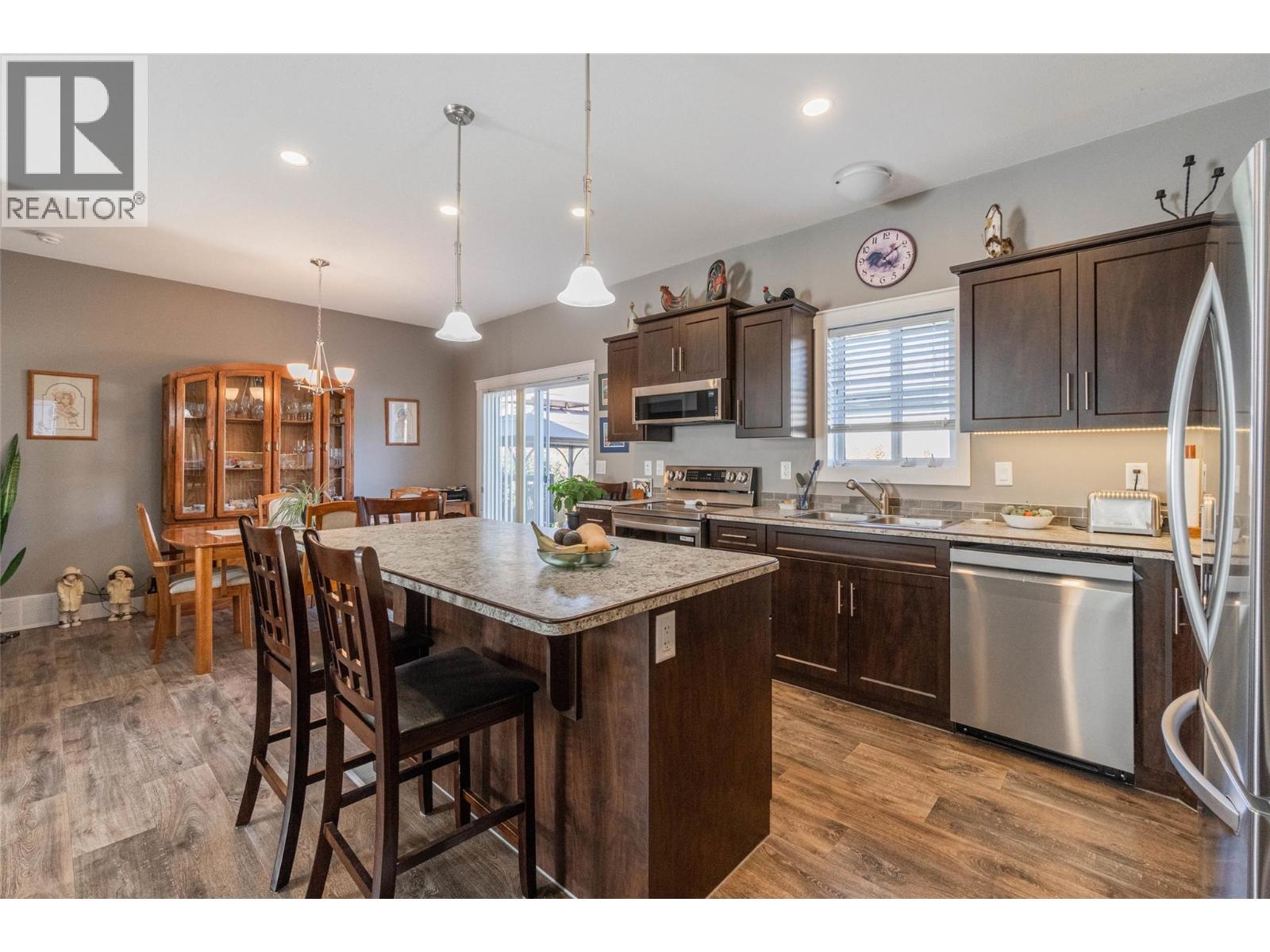 8300 Gallagher Lake Frontage Road Unit# 21, Oliver