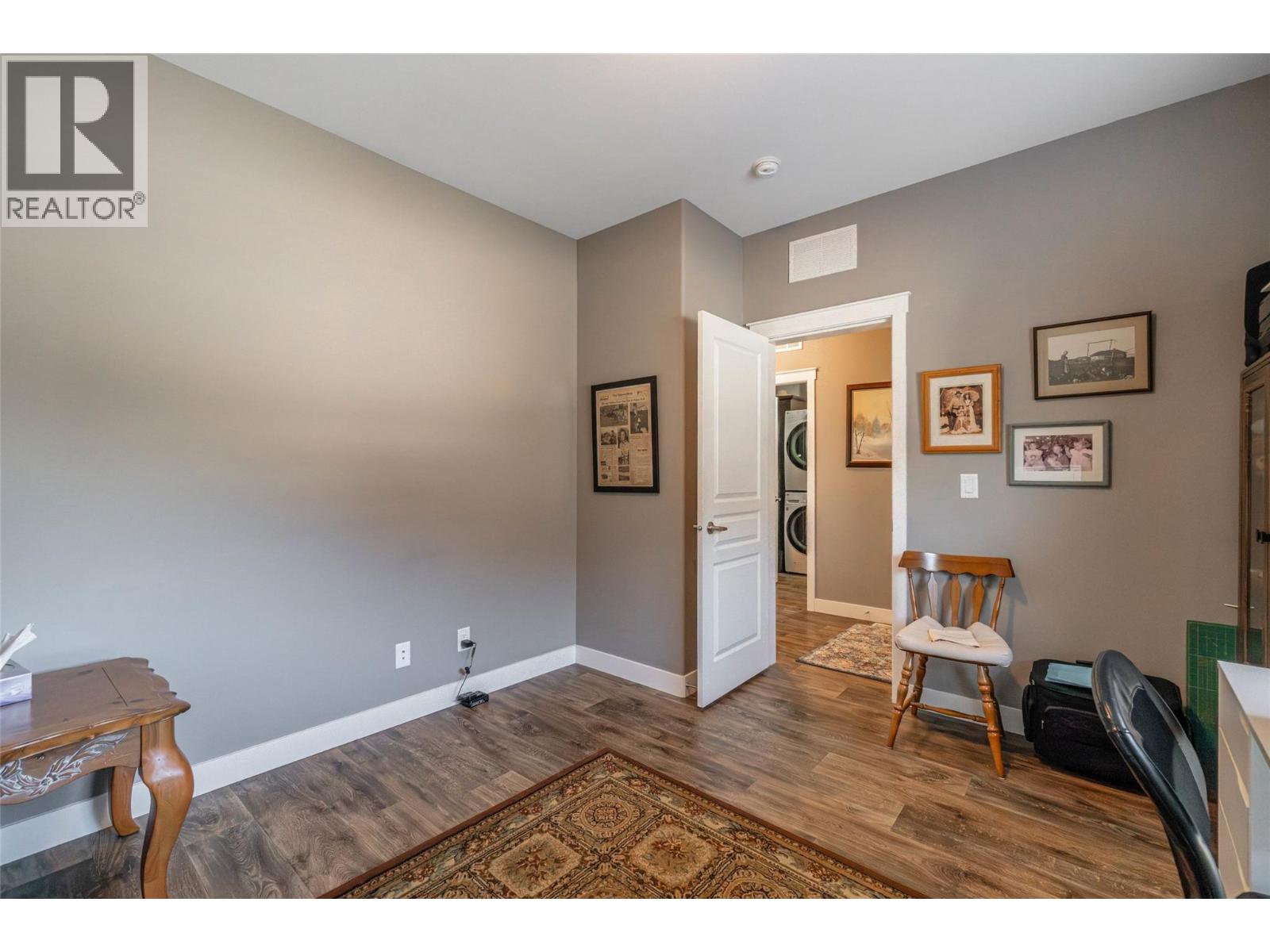 8300 Gallagher Lake Frontage Road Unit# 21, Oliver