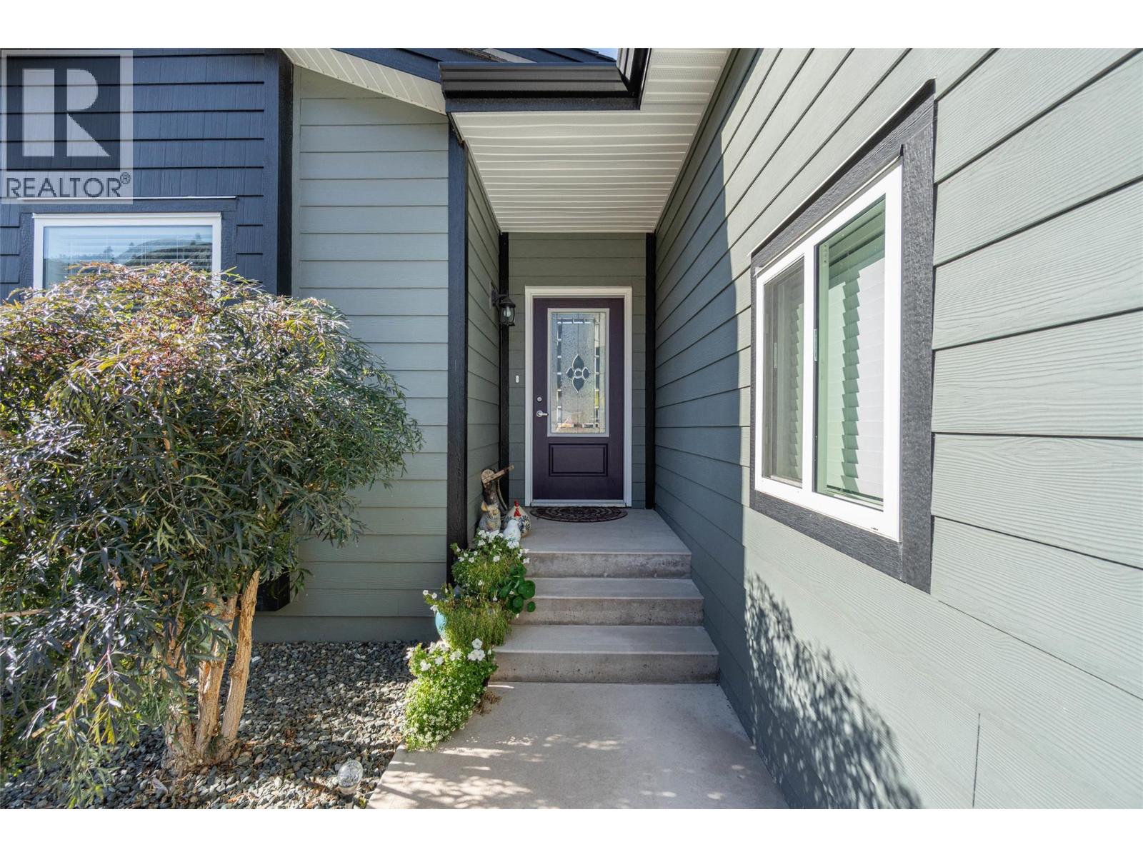 8300 Gallagher Lake Frontage Road Unit# 21, Oliver