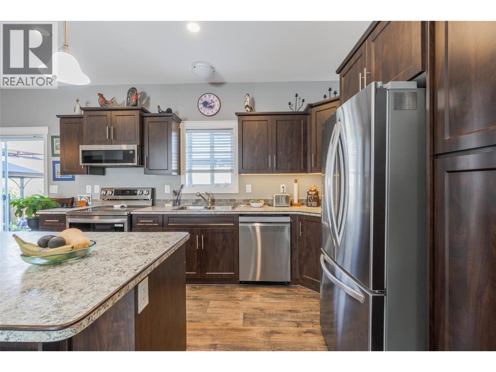 8300 Gallagher Lake Frontage Road Unit# 21, Oliver