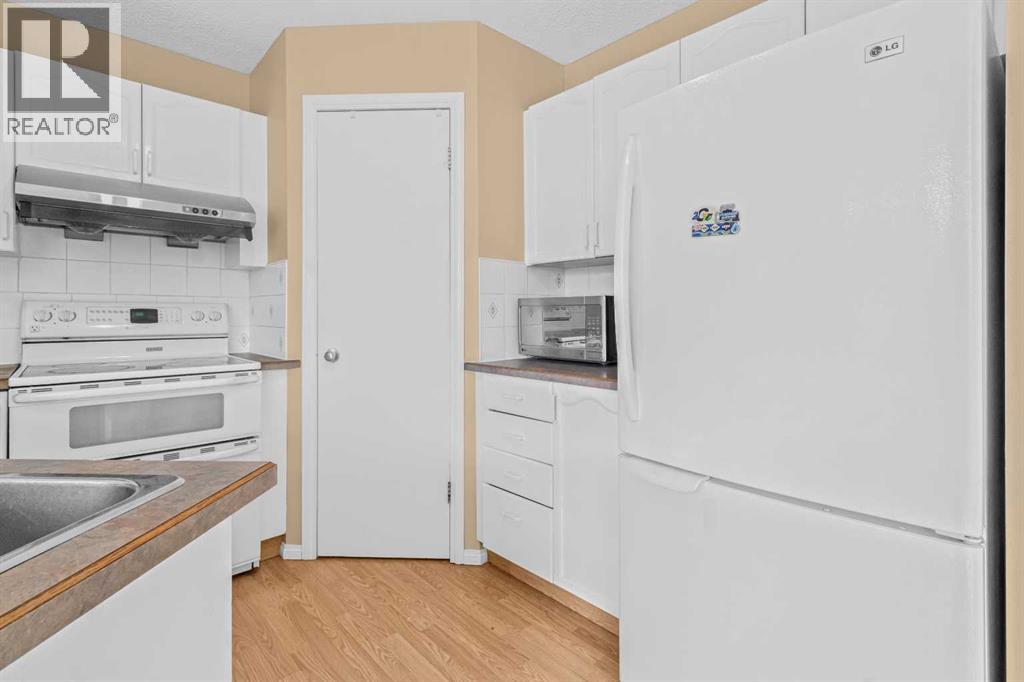 Single Family House for Sale in  Fresno Place NE Monterey Park Calgary 