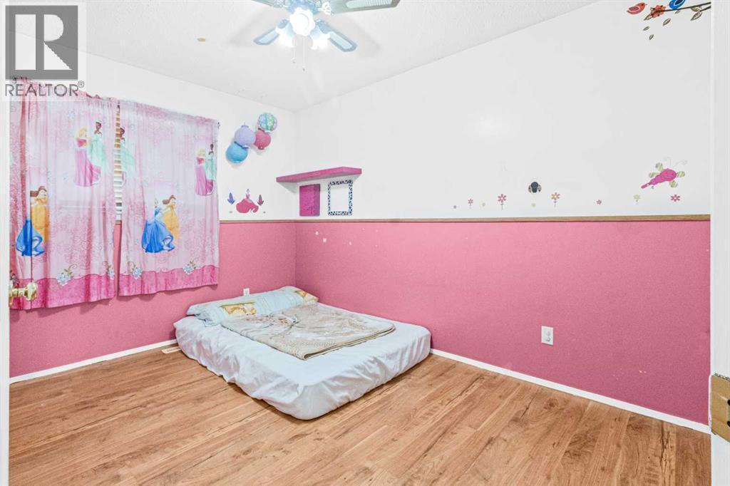 Single Family House for Sale in  Fresno Place NE Monterey Park Calgary 