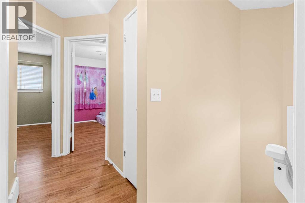 Single Family House for Sale in  Fresno Place NE Monterey Park Calgary 